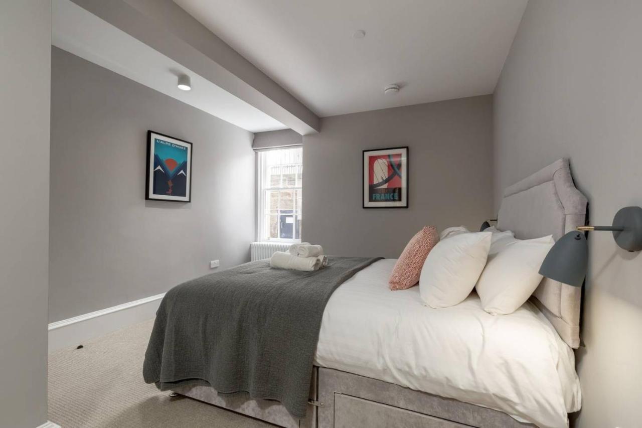 Joivy Luxurious 2Br Home Near Haymarket Station EDI Eksteriør billede